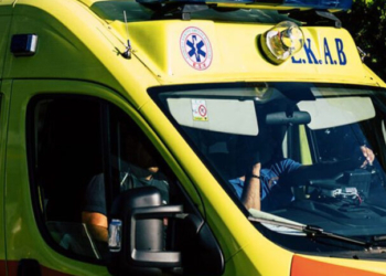 Θεσσαλονίκη: Μεθυσμένος επιτέθηκε σε ηλικιωμένο στον δρόμο - Στο νοσοκομείο το θύμα, συνελήφθη ο δράστης