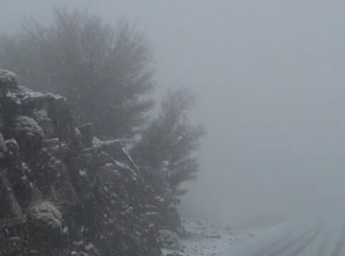 Το 2026 ήρθε με χιόνια στα ορεινά της Κρήτης – Δείτε βίντεο