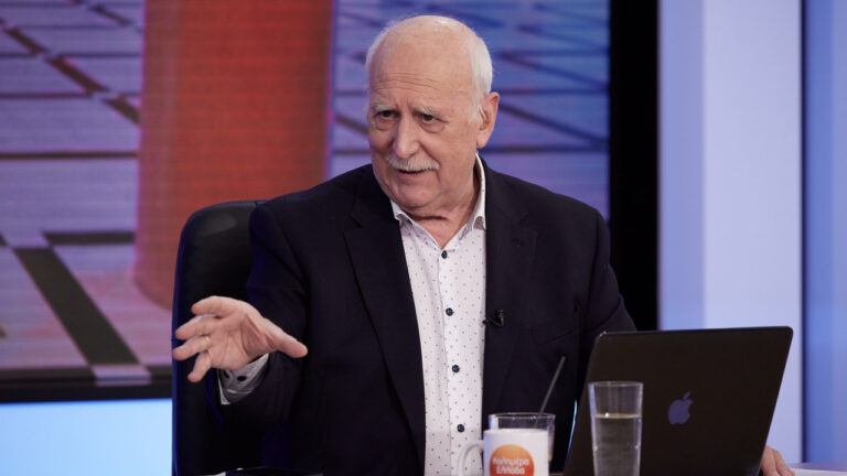 Το τελευταίο «αντίο» στον Γιώργο Παπαδάκη: Η οικογένειά του ανακοίνωσε πότε θα γίνει η κηδεία