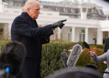 Τραμπ: «Μόνος μου αποφάσισα να μην επέμβω στο Ιράν. Κανείς δεν με έπεισε» - Video