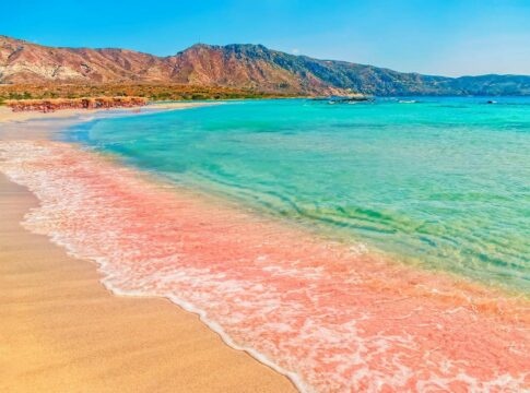 TripAdvisor Travellers’ Choice Awards: Η παραλία της Κρήτης που έλαβε την πρώτη θέση