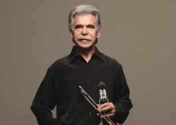 Βασίλης Σκουλάς: Παρουσίαση της βιογραφίας του στα Χανιά