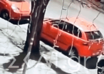 Βίντεο ντοκουμέντο από το τροχαίο στη Θεσσαλονίκη - Πώς παρέσυρε 15 οχήματα η 24χρονη