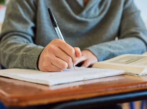 Βιωματικά Προγράμματα για μαθητές Δευτεροβάθμιας Εκπαίδευσης: Από τον Συμβουλευτικό Σταθμό & τη Δημοτική βιβλιοθήκη Χανίων