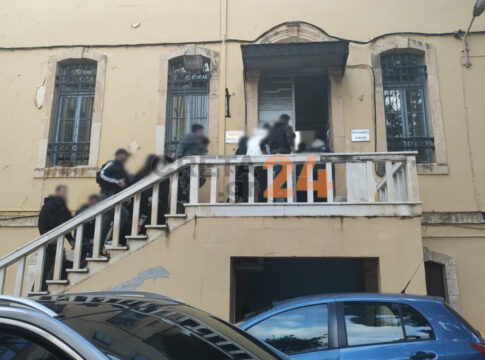 Xανιά: Απολογούνται τα 10 μέλη της συμμορίας που έκλεβε μοτοσικλέτες