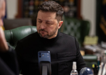 Ζελένσκι προς Τραμπ για κατάπαυση του πυρός: Αναμένουμε την εφαρμογή των συμφωνιών