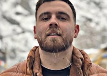 Αφέθηκε ελεύθερος ο Ερφάν Σολτανί, που είχε συλληφθεί στις αντικυβερνητικές διαδηλώσεις στο Ιράν