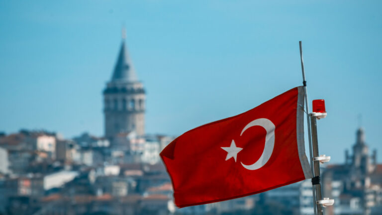 Άγκυρα: Παραβίαση του Διεθνούς Δικαίου οι έρευνες νότια της Κρήτης