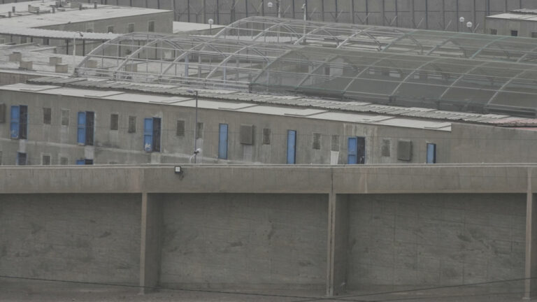 Αντιμέτωπο με το οργανωμένο έγκλημα, το Περού σκληραίνει τις συνθήκες στις φυλακές