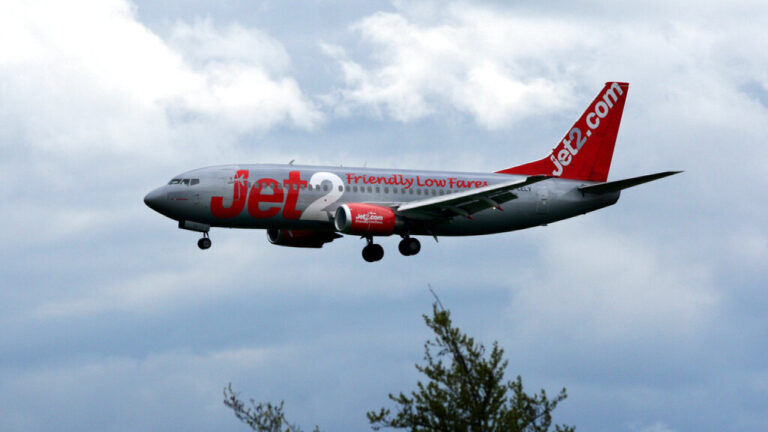 Χάος σε πτήση προς Βρετανία: Άγριος ξυλοδαρμός μεταξύ επιβατών - Δείτε βίντεο