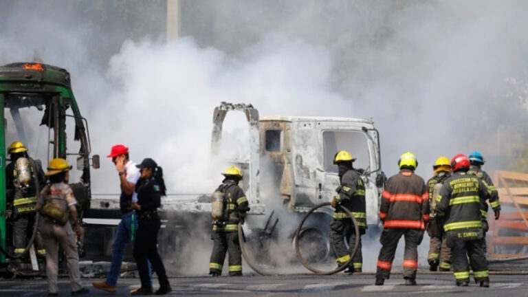 Χάος στο Μεξικό: Αναβλήθηκαν 4 ποδοσφαιρικοί αγώνες στην Γκουανταλαχάρα