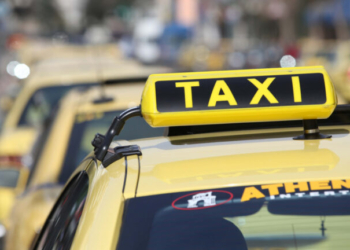 «Χειρόφρενο» τραβούν από σήμερα τα ταξί - Τριήμερη απεργία έως και 20 Φεβρουαρίου - Τα αιτήματα του ΣΑΤΑ