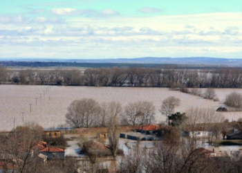 Δήμος Σουφλίου: Σε κατάσταση αυξημένου συναγερμού - Έσπασε το ανάχωμα στην Κορνοφωλιά
