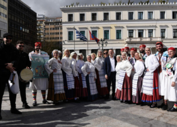 Δούκας για Τσικνοπέμπτη: Στη Βαρβάκειο σήμερα γίναμε όλοι μια παρέα