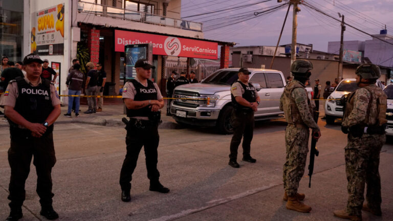Έφοδος ενόπλων με 7 νεκρούς στον Ισημερινό