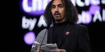 Ένταση στο Φεστιβάλ Βερολίνου: Αποχώρησε Γερμανός υπουργός μετά από καταγγελία για «γενοκτονία» στη Γάζα - Βίντεο