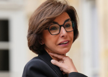 Γαλλία: Παραιτήθηκε η υπουργός Πολιτισμού, Ρασιντά Ντατί, που θα διεκδικήσει τον δήμο του Παρισιού