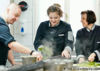 Γερμανία: Ταχύτερη ένταξη προσφύγων στην αγορά εργασίας