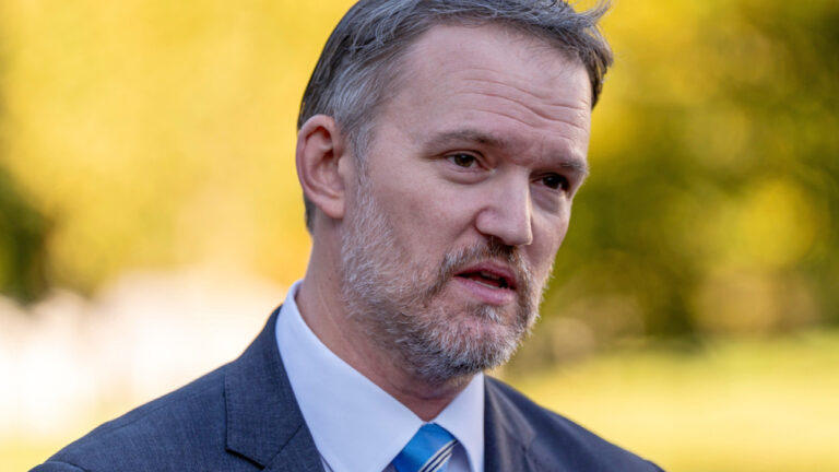 Γκριρ: Ισχύουν οι εμπορικές συμφωνίες με εταίρους, παρά την απόφαση του Ανώτατου Δικαστηρίου