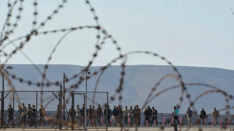 Η Γερμανία εξέδωσε διαταγές απέλασης 8.200 και πλέον αλλοδαπών το 2025