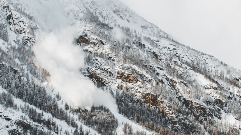 Ιταλία: Δυο σκιέρ εντοπίσθηκαν νεκροί - Καταπλακώθηκαν από χιονοστιβάδα