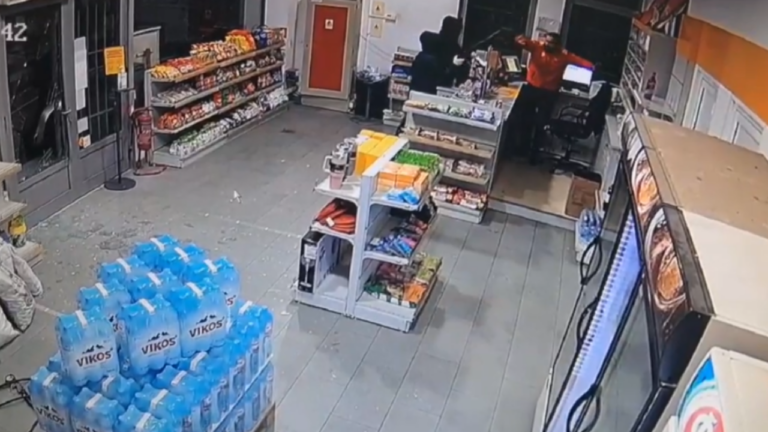 Ληστεία σε βενζινάδικο της Κρήτης - Βίντεο δείχνει καρέ-καρέ τις ενέργειες των δραστών