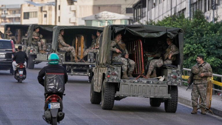 Λίβανος: Διορία 4 μηνών στον στρατό, για να συνεχίσει τον αφοπλισμό της Χεζμπολάχ