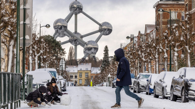 Μετά από 600 μέρες, οι Βρυξέλλες απέκτησαν επιτέλους περιφερειακή κυβέρνηση