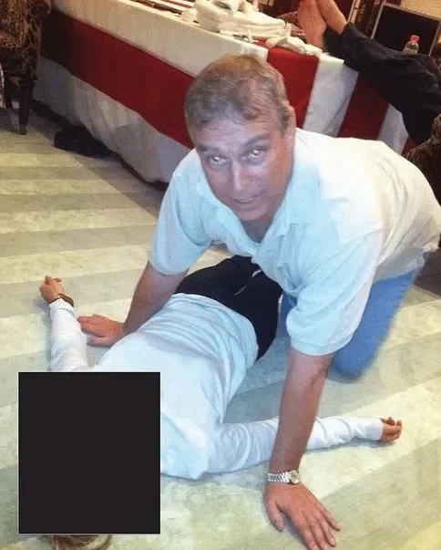 «Μετά το σχολείο» και 5.000 δολάρια: Oι 9 «σκοτεινές ημέρες» του Άντριου στην έπαυλη Έπσταϊν