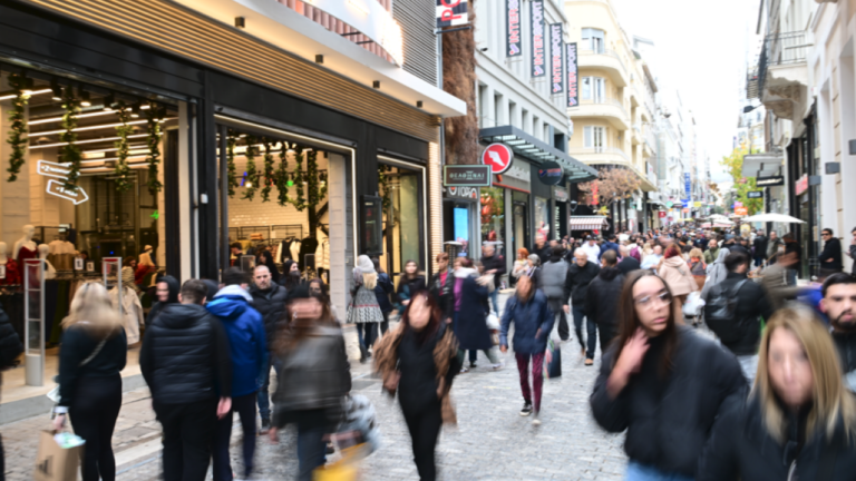 New York Post: Πώς η Ελλάδα «δείχνει το μονοπάτι» για άμεση απόκτηση ιθαγένειας σε πλούσιους Αμερικανούς