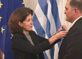 Ο Γιώργος Πιτσιλής χρίστηκε Ιππότης του Εθνικού Τάγματος Αξίας της Γαλλικής Δημοκρατίας