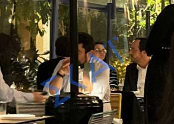 Ο Νίκος Χριστοδουλίδης στο Παγκράτι: Το απρόσμενο δείπνο του Κύπριου Προέδρου σε γνωστή ταβέρνα