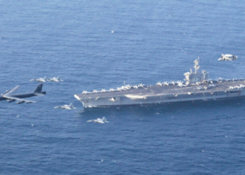 Οι ΗΠΑ κατέρριψαν ιρανικό drone που προσέγγισε το αεροπλανοφόρο Lincoln