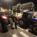 «Ολονυχτία» αγροτών στο Σύνταγμα με 40 και πλέον τρακτέρ - Το μήνυμα προς την κυβέρνηση