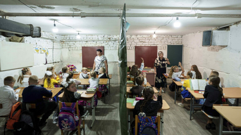 Ουκρανία: Το 30% των σχολείων στο Κίεβο χωρίς θέρμανση, σύμφωνα με τη δημοτική αρχή