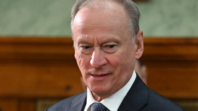 Πατρούσεφ: Προειδοποιεί τις ευρωπαϊκές δυνάμεις να μην συλλαμβάνουν ρωσικά πλοία