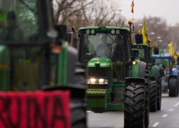 Πορεία αγροτών με τρακτέρ στη Μαδρίτη, ενάντια στη συμφωνία ΕΕ-Mercosur - Δείτε βίντεο