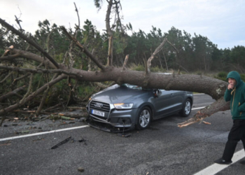 Πορτογαλία: Πακέτο βοήθειας ύψους 2,5 δισ. μετά το καταστροφικό πέρασμα της καταιγίδας Κριστίν