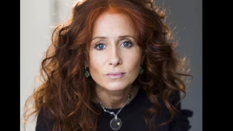 Ρωσία: Στο μητρώο «ξένων πρακτόρων» η δημοσιογράφος Βέρα Κριτσέφσκαγια- «Τάχθηκε υπέρ της Ουκρανίας»