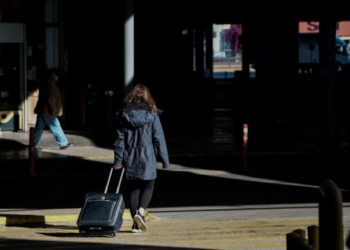 Σε εξέλιξη η έξοδος των εκδρομέων - Πληρότητα 100% στα δρομολόγια για Πάτρα από τα ΚΤΕΛ