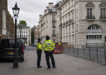 Σοκ στη Βρετανία: 13χρονος μαχαίρωσε συμμαθητές του, φωνάζοντας «Αλλάχ Ακμπάρ»