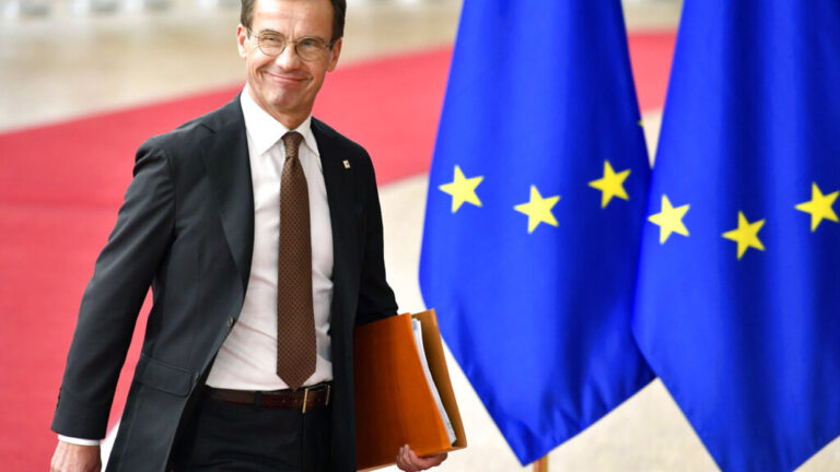 Σουηδία: Ο πρωθυπουργός δεν αποκλείει την ανάπτυξη πυρηνικών σε περίπτωση πολέμου