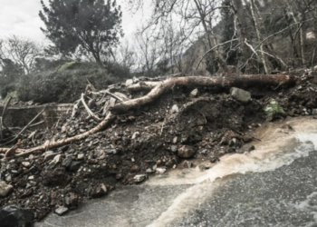 Στο «μάτι» της κακοκαιρίας η Πελοπόννησος: Εκκενώθηκαν δύο οικισμοί στον Ταΰγετο