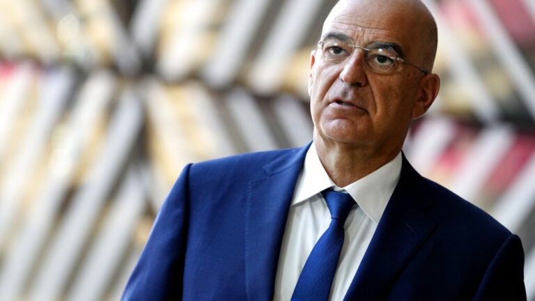 Συλλυπητήρια Ν. Δένδια για το θάνατο της Γλύκατζη - Αρβελέρ: «Εμβληματική Ιστορικός»