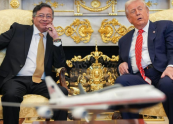 Συνάντηση του Τραμπ με τον Κολομβιανό ομόλογό του, Γκουστάβο Πέτρο, στον Λευκό Οίκο