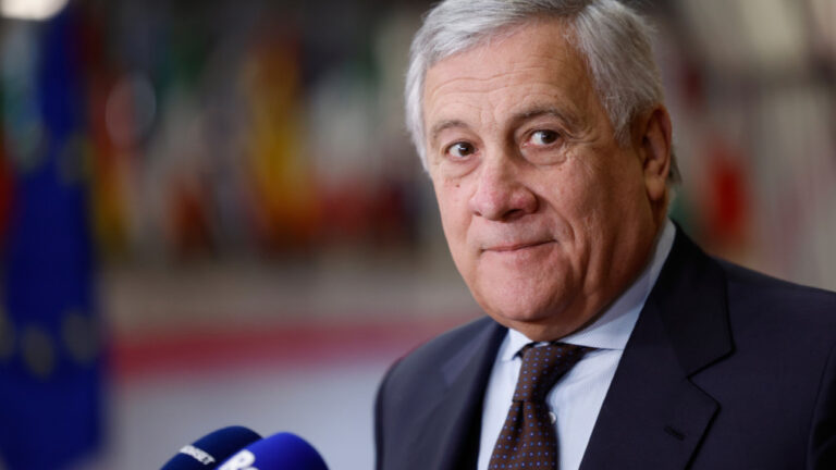 Ταγιάνι: «Οι θέσεις της Αλμπανέζε για την Παλαιστίνη, δεν αντικατοπτρίζουν εκείνες της ιταλικής κυβέρνησης»