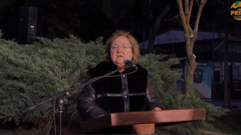 Τέμπη - Η μητέρα του μηχανοδηγού Βούλγαρη μιλά για πρώτη φορά δημόσια: «Το παιδί μου λοιδορήθηκε όσο τίποτε»