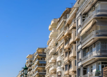 Θεσσαλονίκη: Θανατηφόρα πτώση 87χρονου από μπαλκόνι 2ου ορόφου