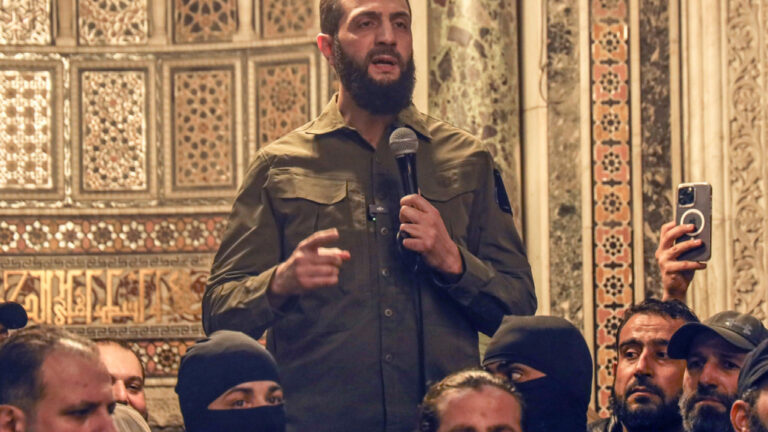 Το ΣΑ ΟΗΕ αίρει τις κυρώσεις σε βάρος ένοπλης οργάνωσης στην οποία ανήκε ο αλ Σάρα