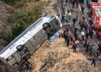 Τουρκία: Δεκαέξι νεκροί και 30 τραυματίες σε δύο τροχαία δυστυχήματα